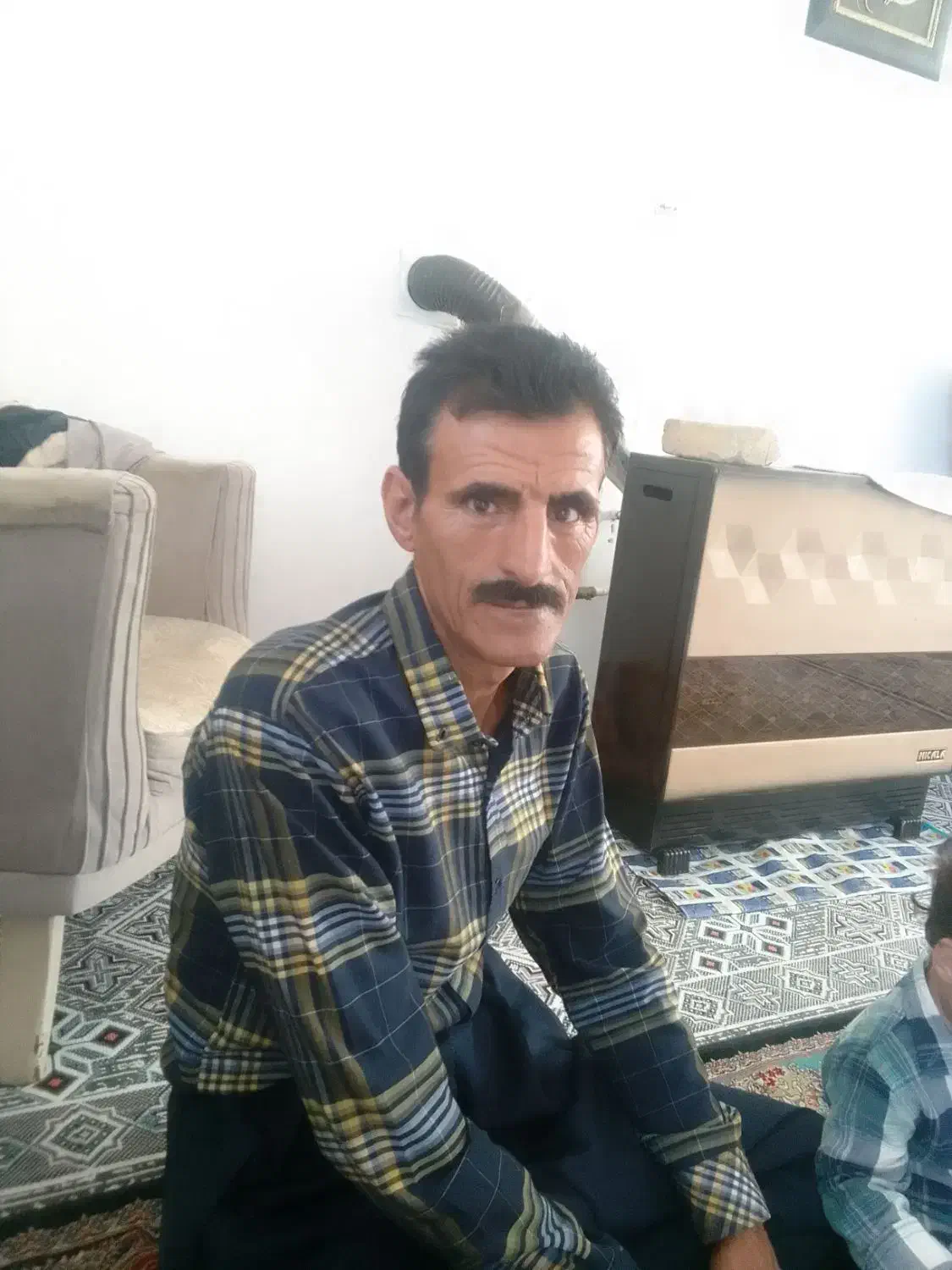 سیمان کار .کاشی کاری لوله کشی|خدمات پیشه و مهارت|قروه, |دیوار