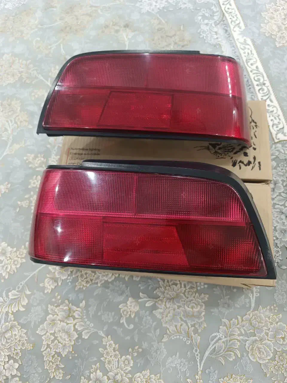 چراغ خطر عقب پژو پارس نو زیر صفری|قطعات یدکی و لوازم جانبی|ساوه, |دیوار