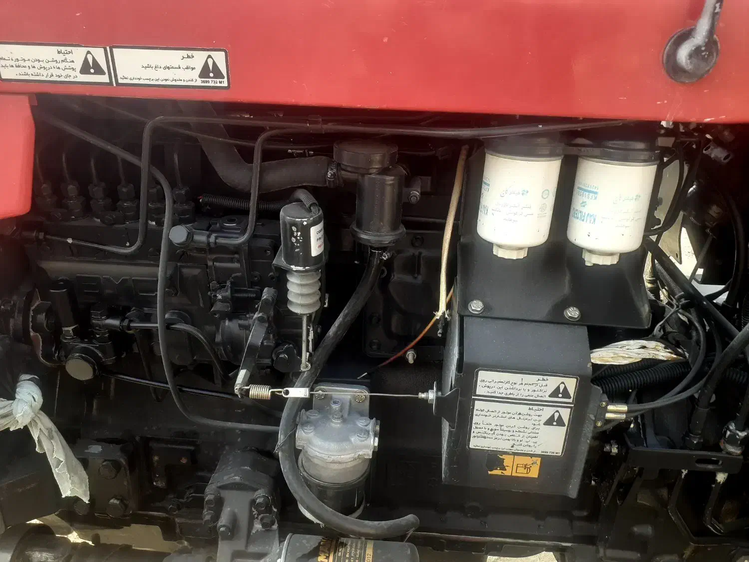 تراکتور ۳۹۹ ۲ دیفرانسیل مدل آخر ۹۸|خودرو سنگین|اصفهان, براآن شمالی|دیوار