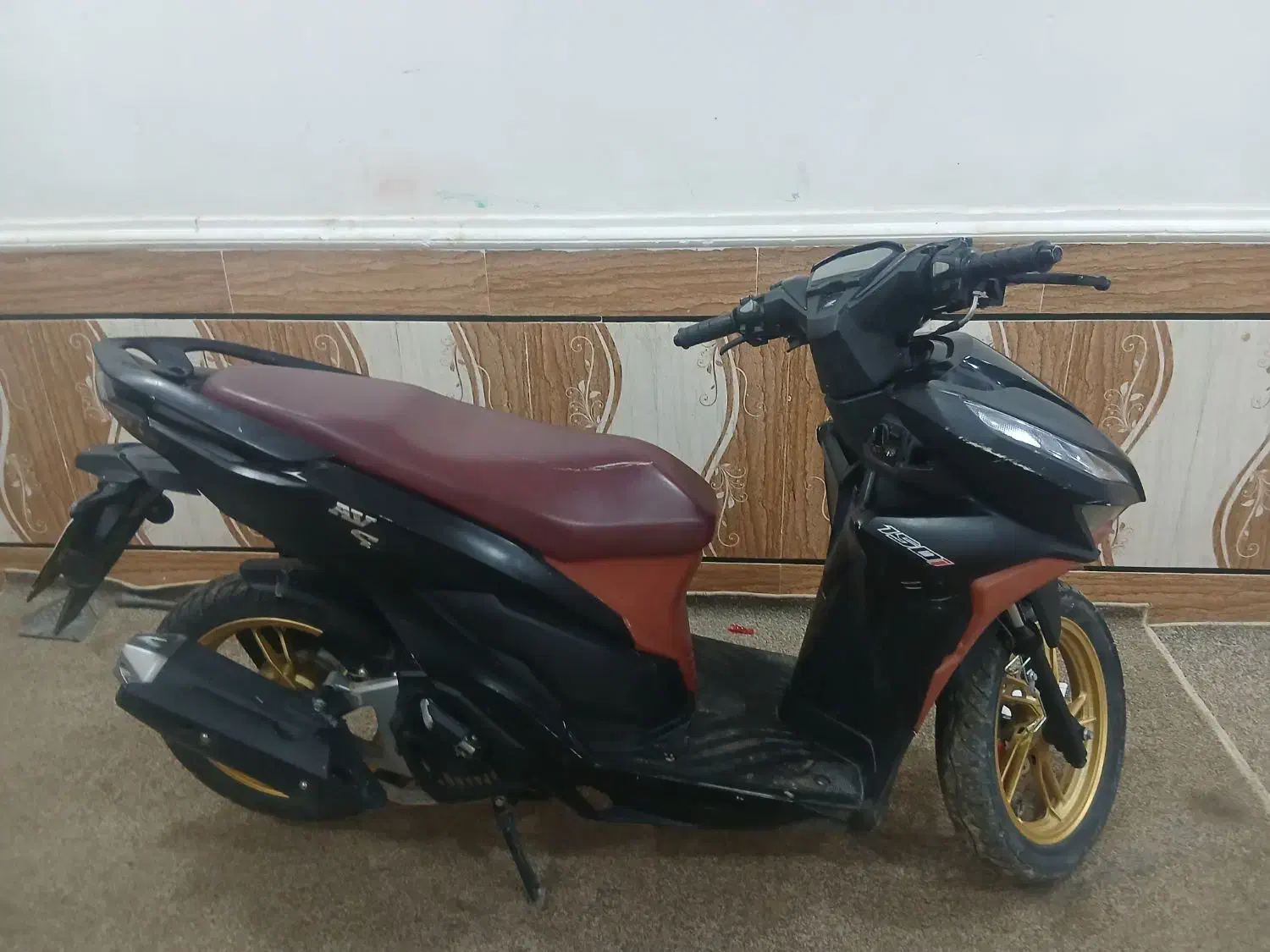 عبدالخان|موتورسیکلت|شوش, |دیوار