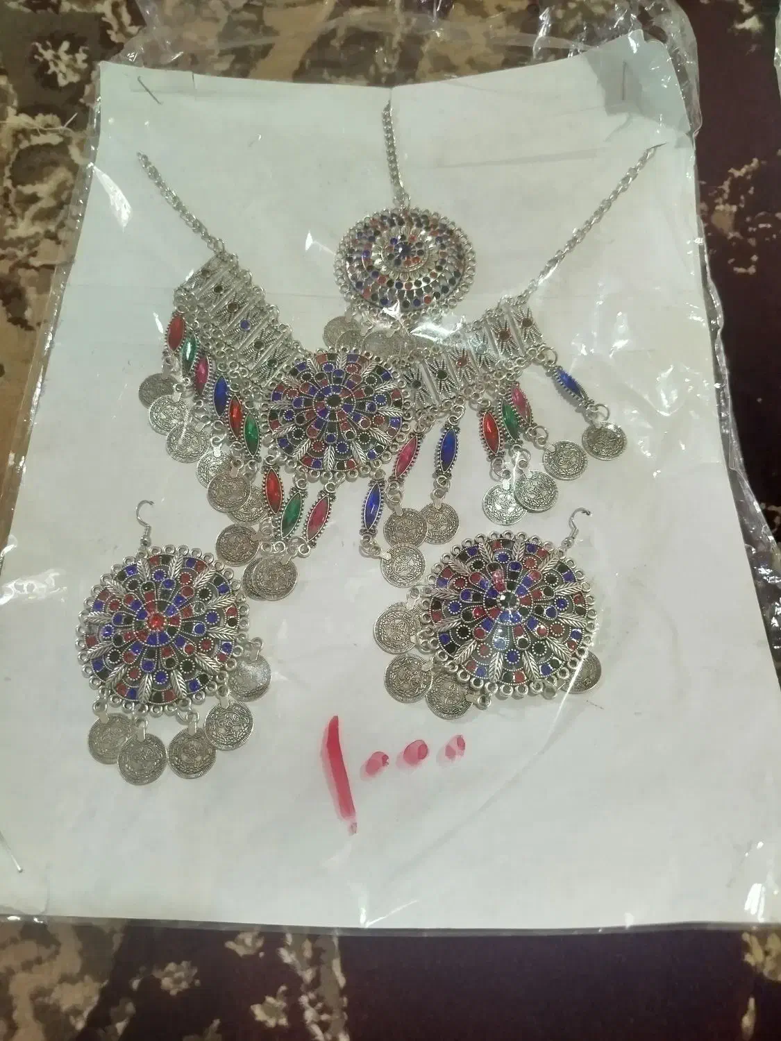 گردنبند و دستبند و النگو|جواهرات|فاضل آباد, |دیوار