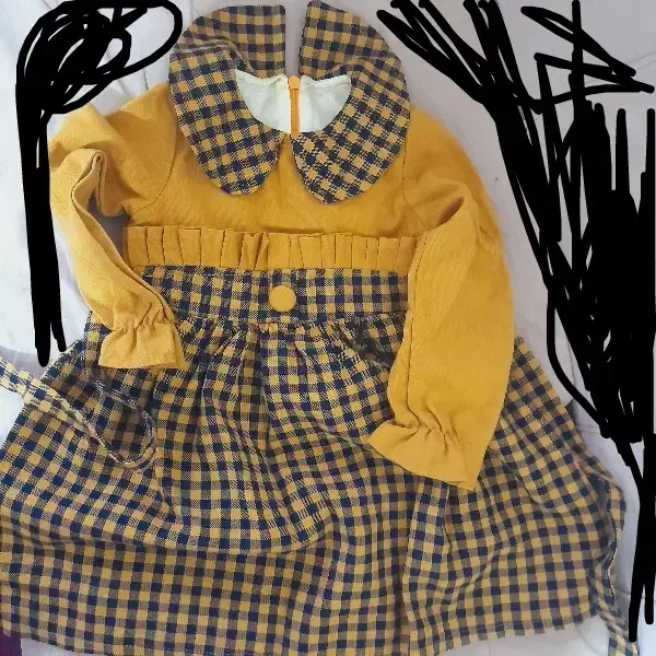 لباس بچگانه|کفش و لباس بچه|مسجد سلیمان, |دیوار