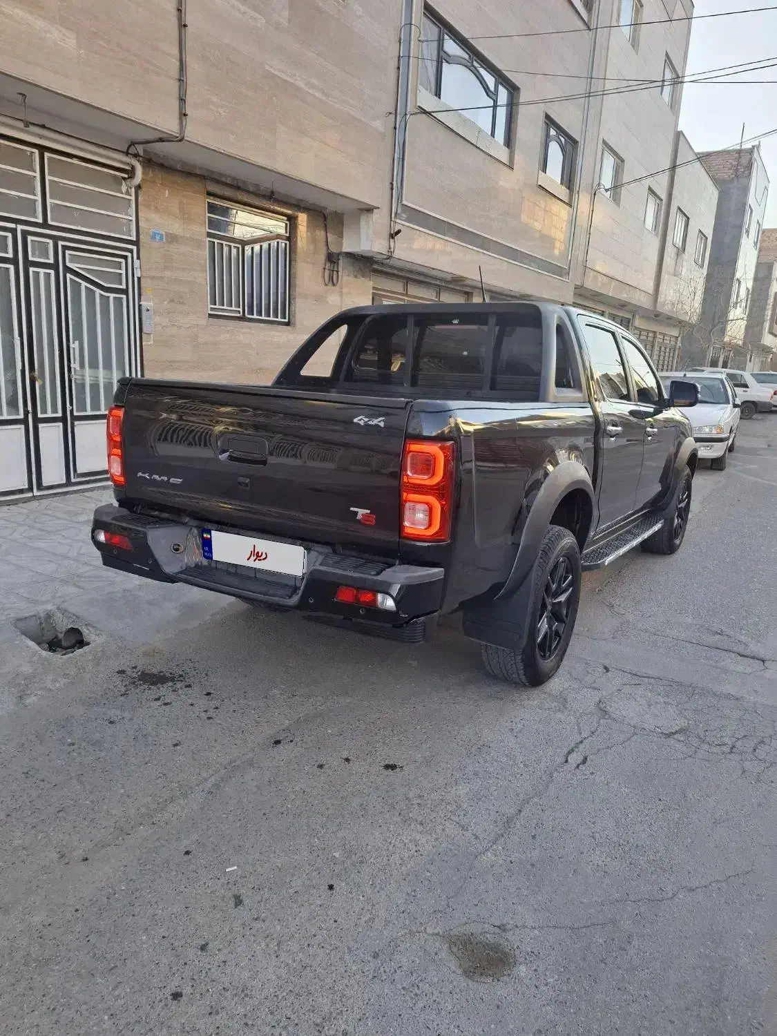 کی ام سی|خودرو سواری و وانت|بیرجند, |دیوار