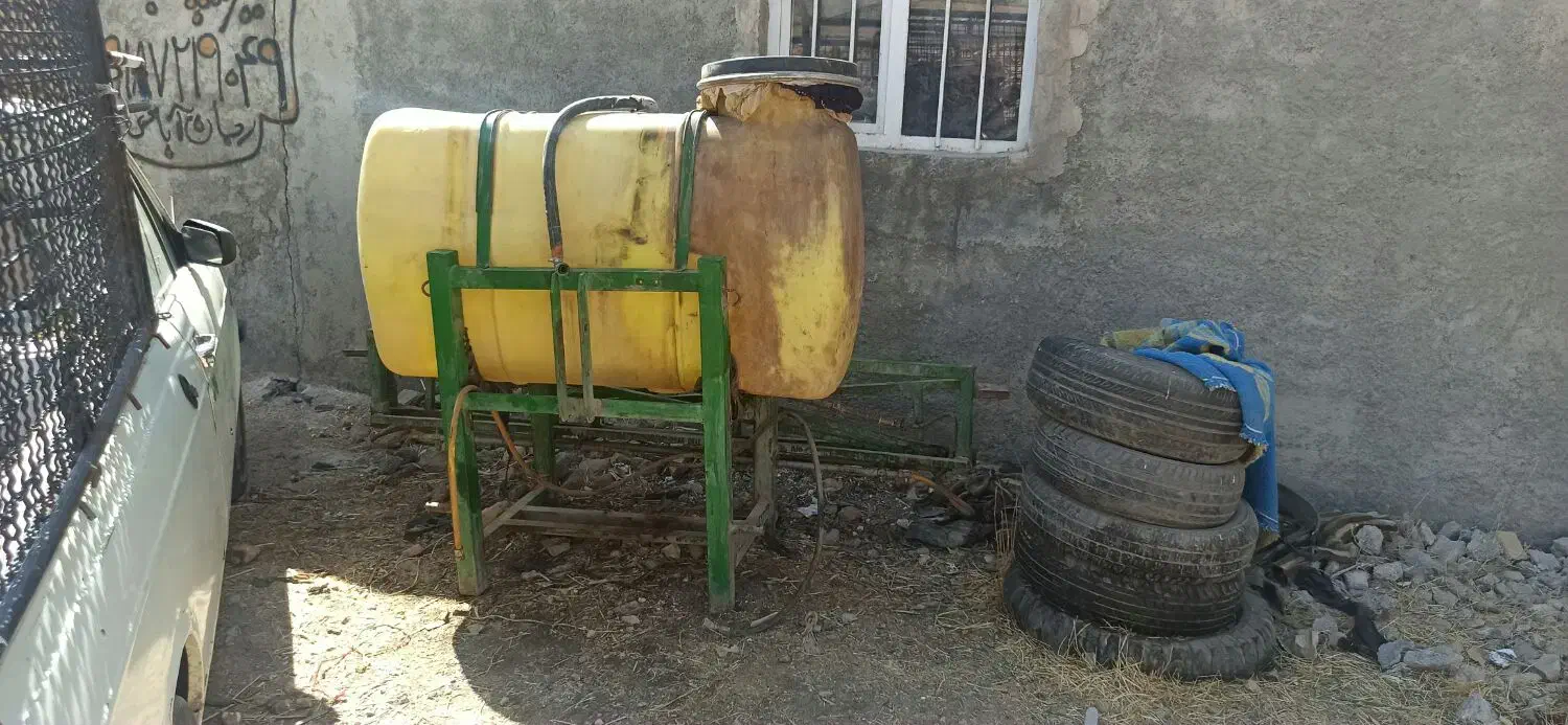 سمپاش خاک مال کود پاش تانکر|ماشینآلات صنعتی|کرمانشاه, |دیوار