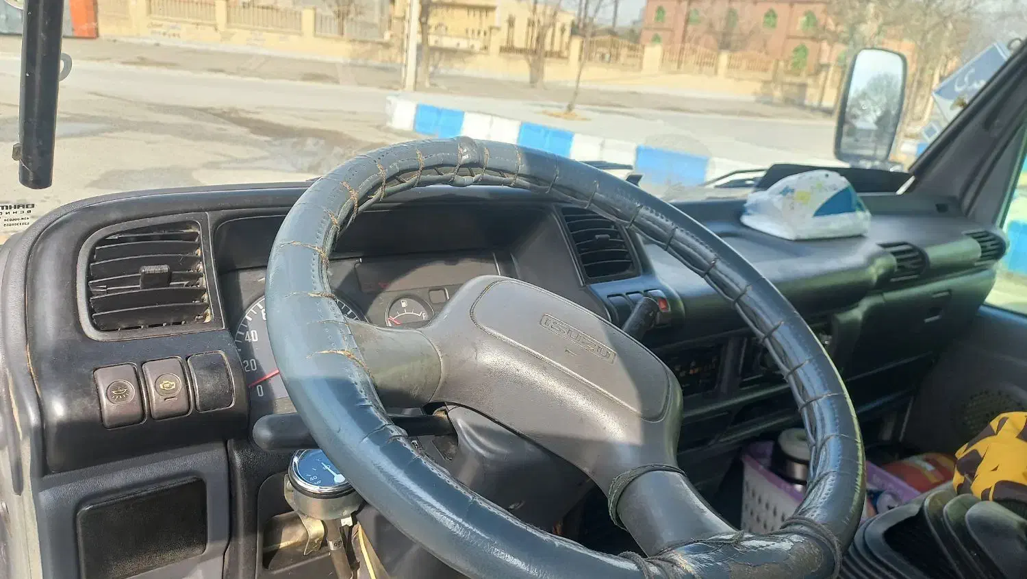 ایسوزو۸تن|خودرو سنگین|شیروان (خراسان), |دیوار