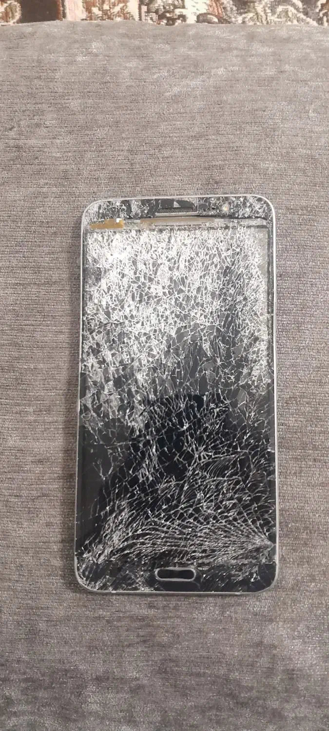 گوشی شکسته|موبایل|فولادشهر, مسکن مهر فولادشهر|دیوار