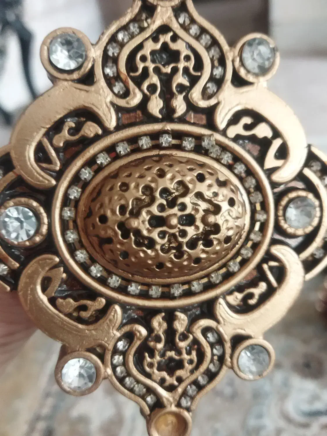 چند عدد آویز پرده|پرده، رانر، رومیزی|قم, پردیسان|دیوار