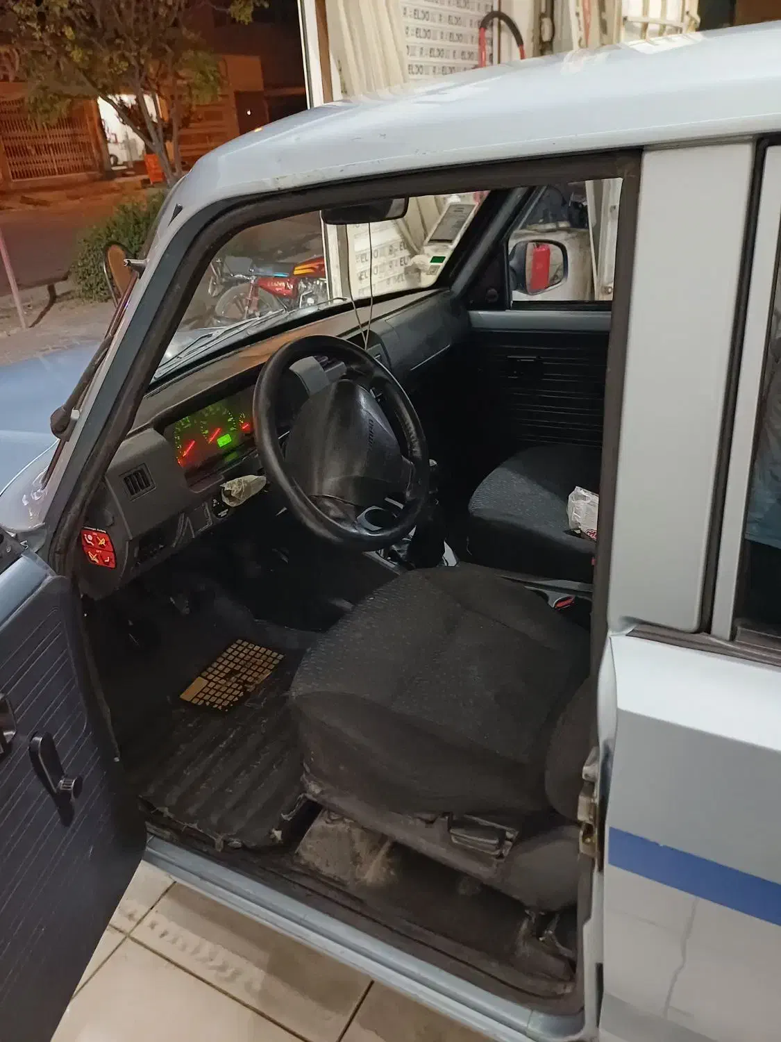 کارا ۲۰۰۰ دوکابین|خودرو سواری و وانت|مبارکه, |دیوار