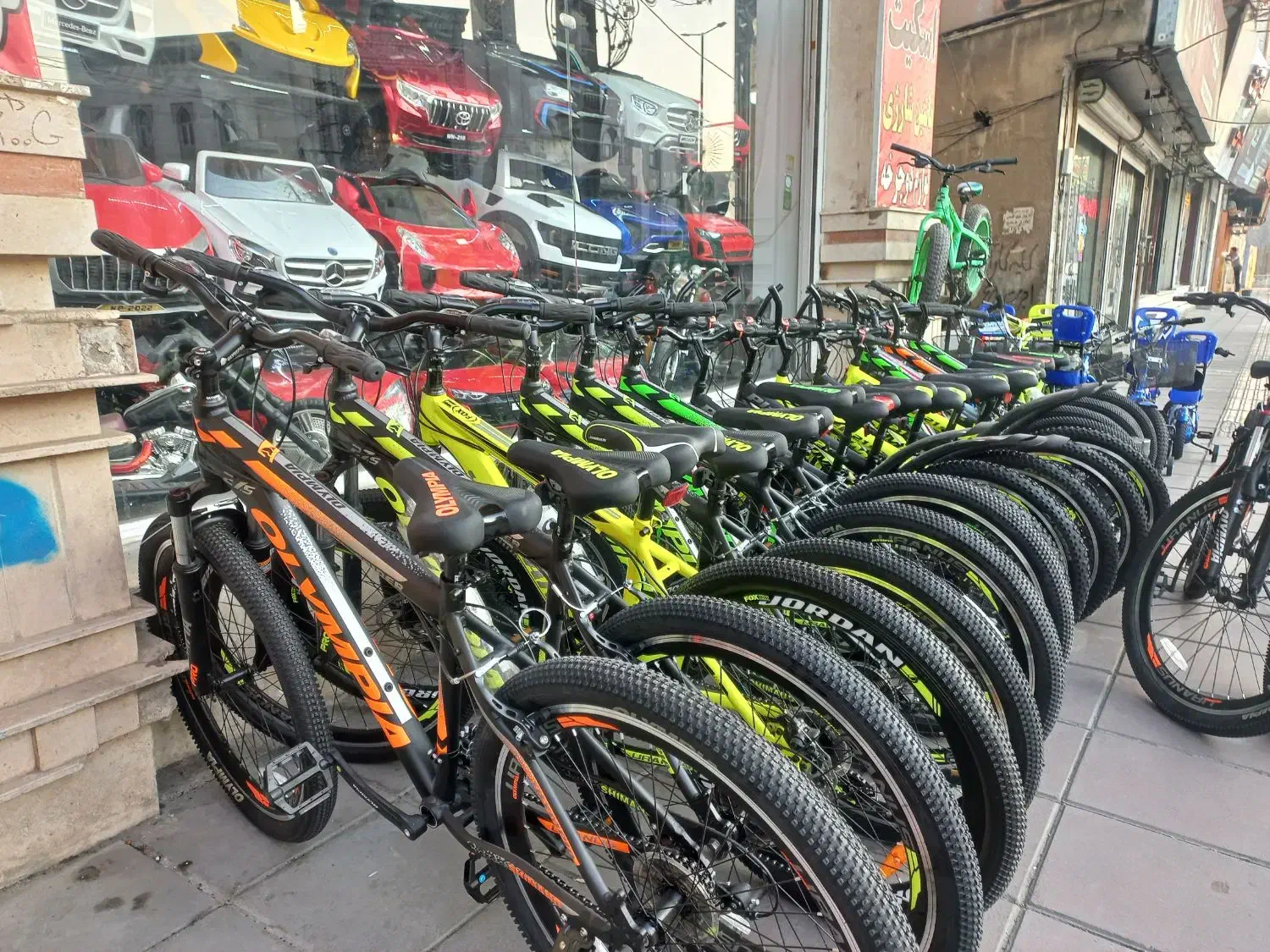 بوگاتی ویوا ۲۶رنگ زردمارک|دوچرخه، اسکیت، اسکوتر|کرج, شهرک نهال و بذر|دیوار