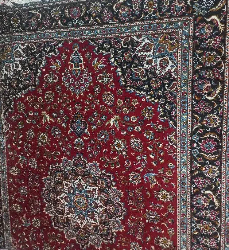 دوعدد فرش لاکی ۱۲و۶متری|فرش|بروجرد, |دیوار