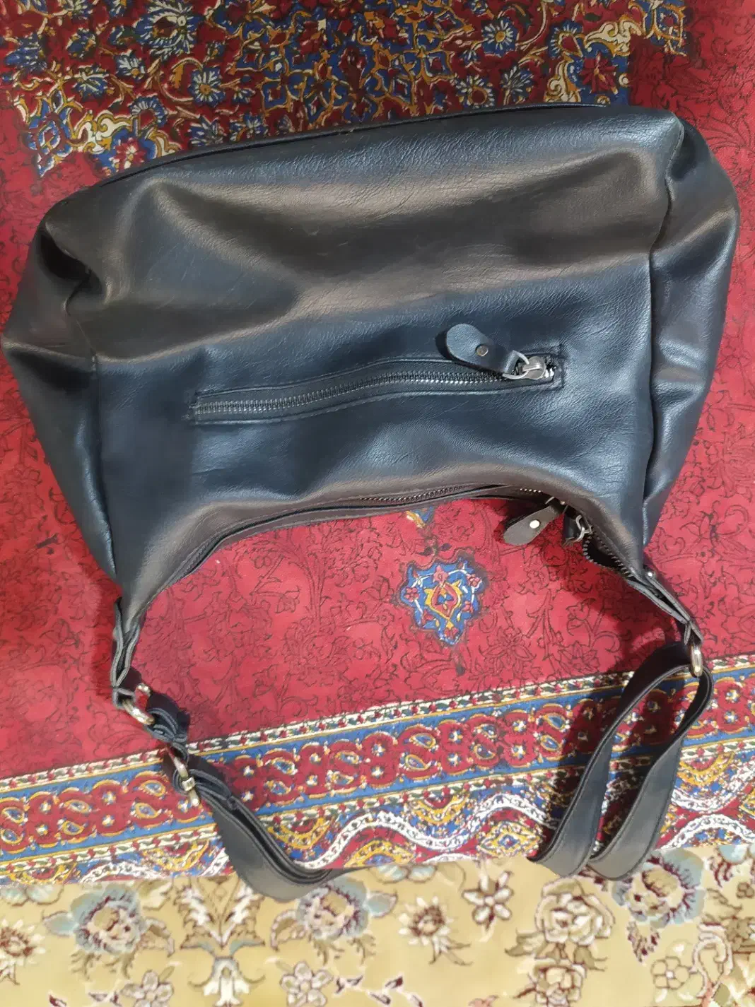 کیف دوشی|کیف، کفش، کمربند|برخوار, |دیوار