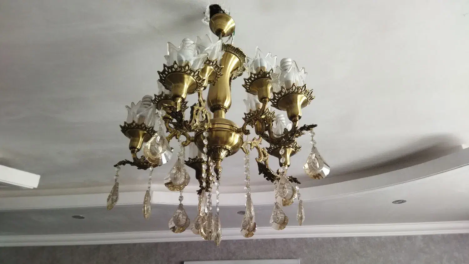 لوستر برنز|لوستر و چراغ آویز|اسلام‌شهر, شهرک واوان|دیوار