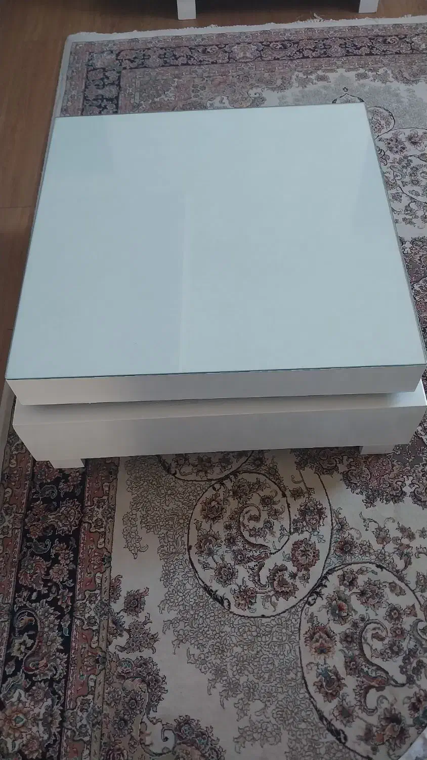 میزجلومبلی مربع|مبلمان خانگی و میز عسلی|هشتگرد, فاز ۱ مهستان|دیوار