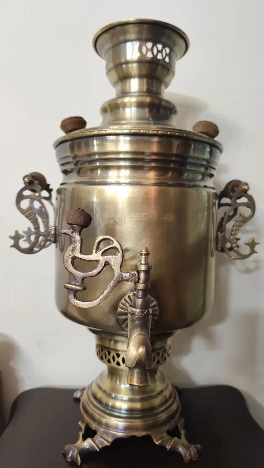 سماور زغالی برنجی ۷ لیتری|کلکسیون اشیاء عتیقه|تهران, نارمک|دیوار