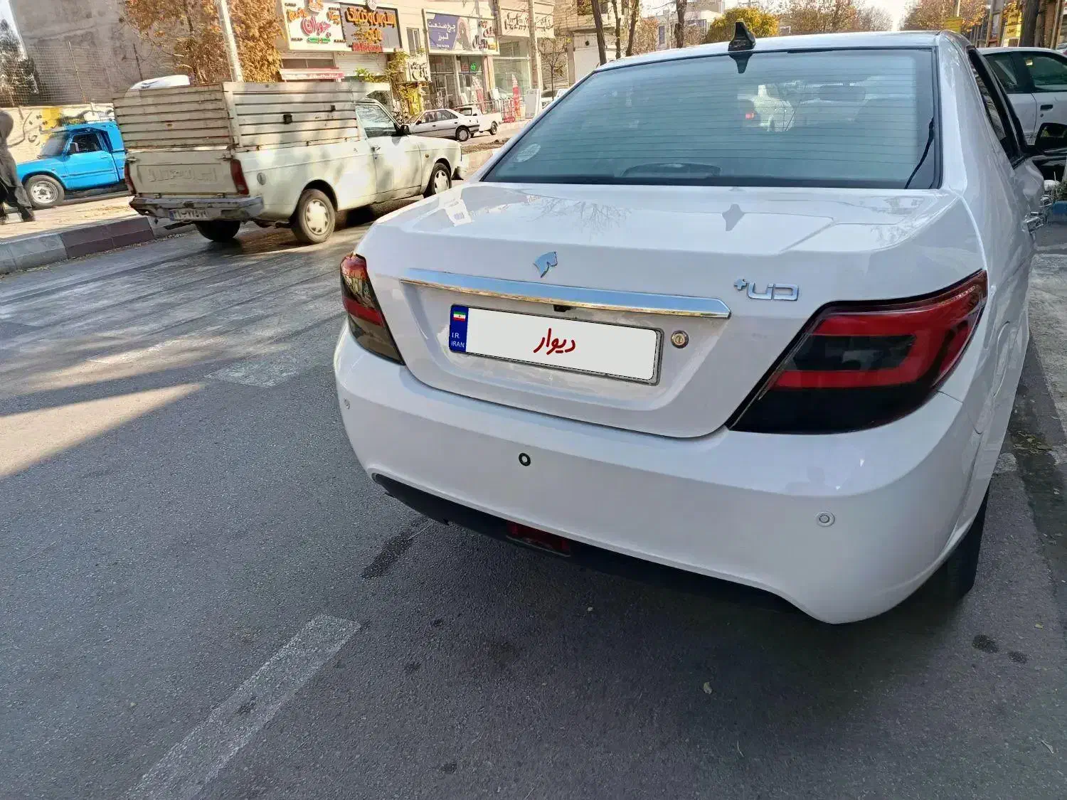 معاوضه دنا پلاس با پاسارگاد مهرگان|خودرو سواری و وانت|قزوین, |دیوار