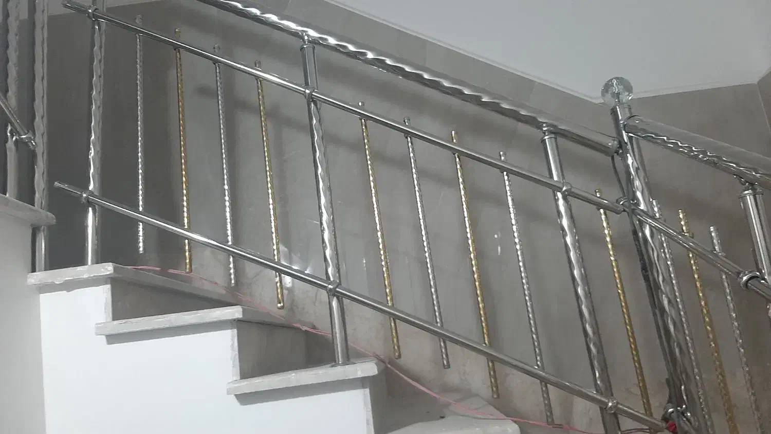 نرده استیل، کرکره برقی|خدمات پیشه و مهارت|همدان, |دیوار