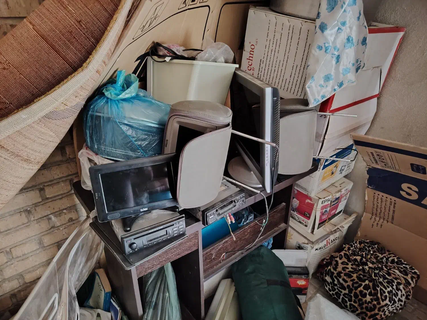 مانیتور خودرو مانیتور پشت صندلی تلویزیون دی وی|صوتی و تصویری|نسیمشهر, |دیوار