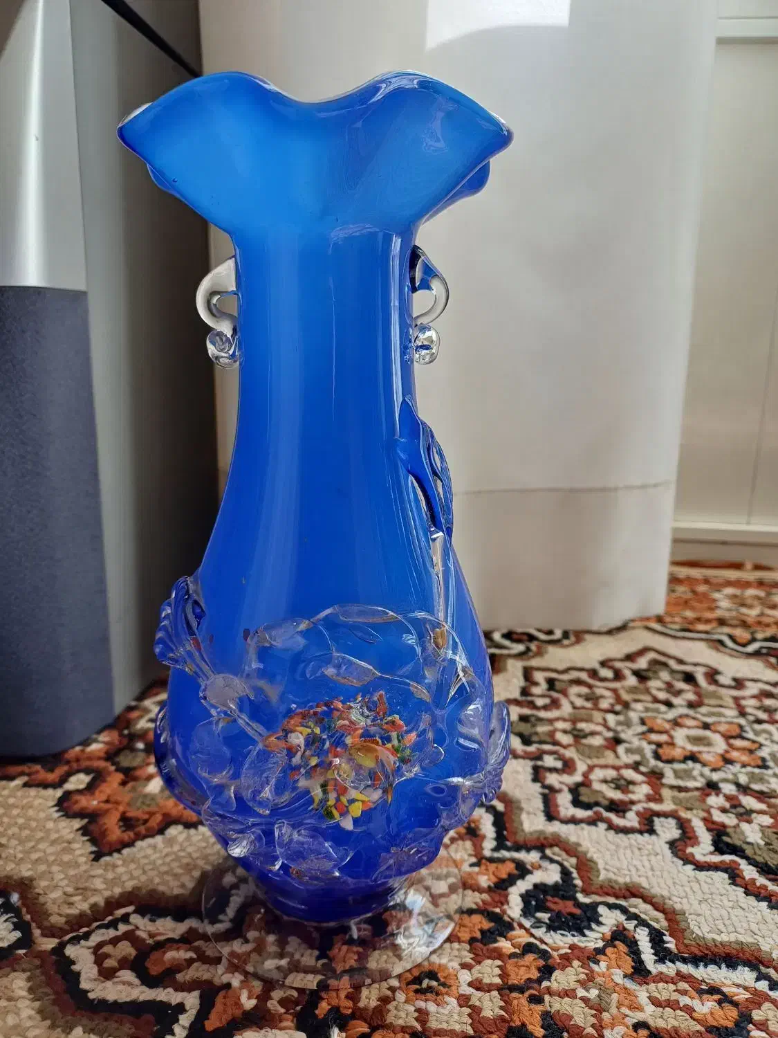 گلدان قدیمی|کلکسیون اشیاء عتیقه|اصفهان, جلالیه|دیوار