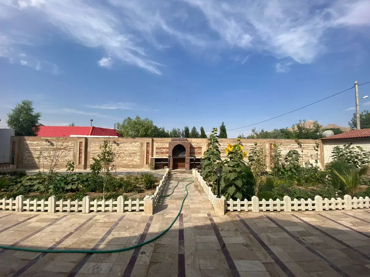 باغ ویلا ۵۰۰ متری فول امکانات بهترین لوکیشن اصفهان|فروش خانه و ویلا|اصفهان, سرشبادران|دیوار