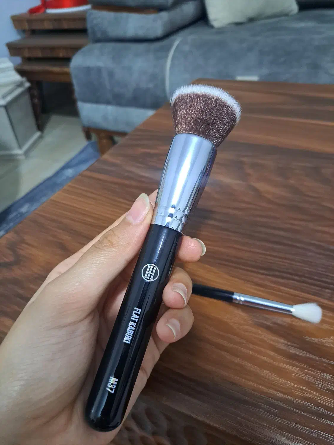 لوازم میکاپ حرفه ای براش فرین|آرایشی، بهداشتی، درمانی|باغستان, |دیوار