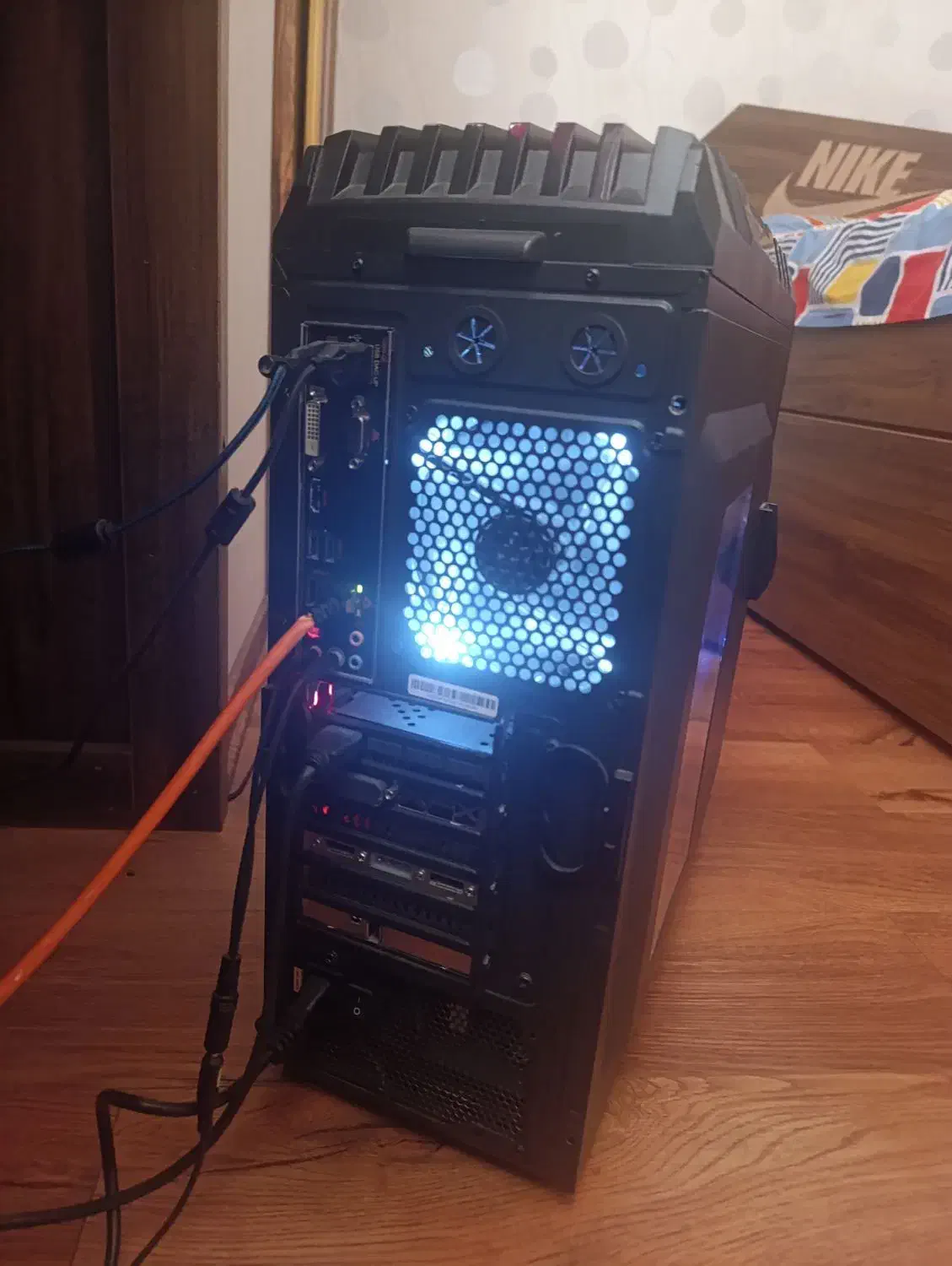 کامپیوتر و مانیتور گیمینگ|رایانه رومیزی|تهران, باغ فیض|دیوار