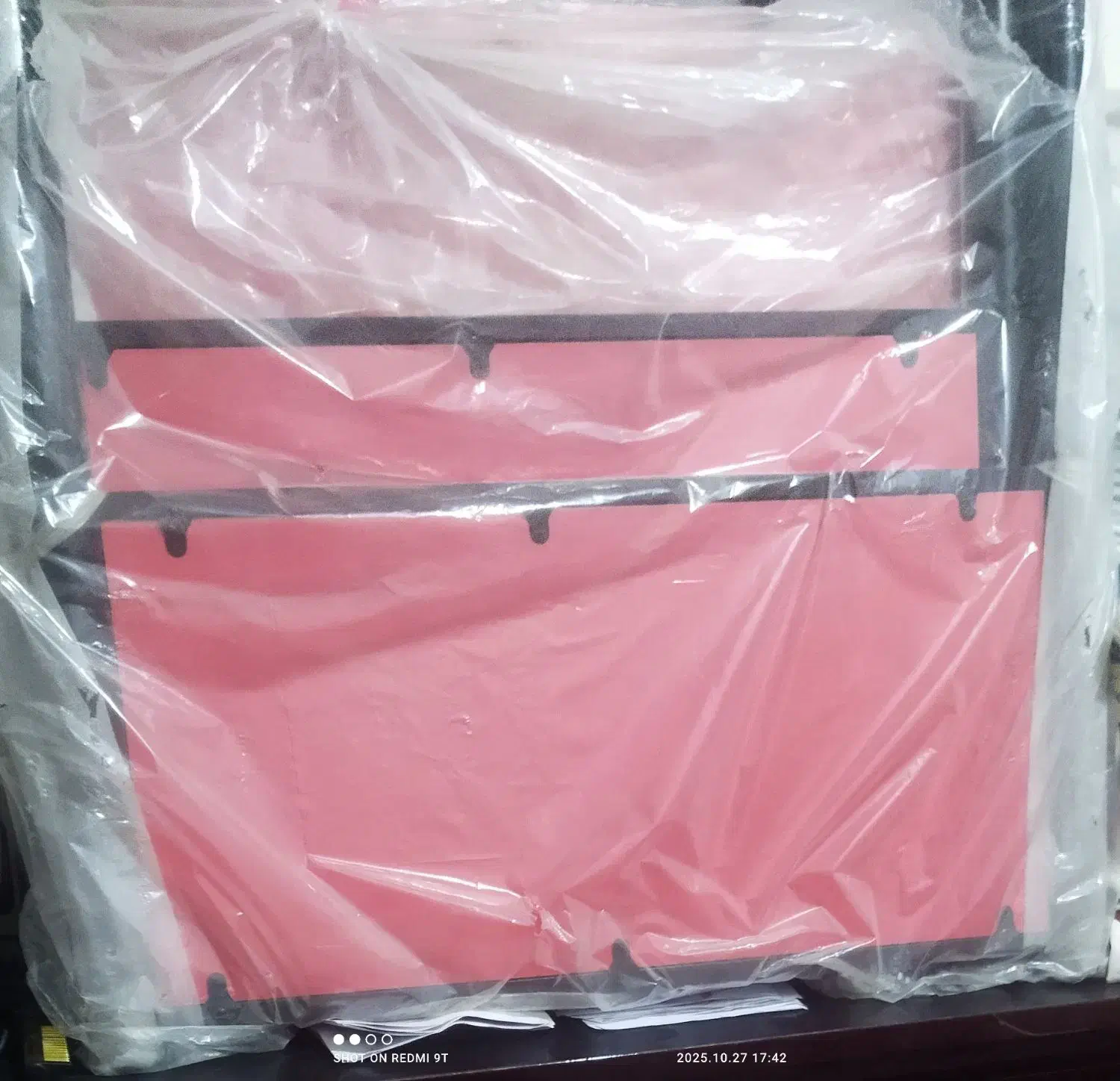 دو عدد تخت خواب بزرگ فلزی نو اصلا استفاده نشدن|تخت و سرویس خواب|دهدشت, |دیوار