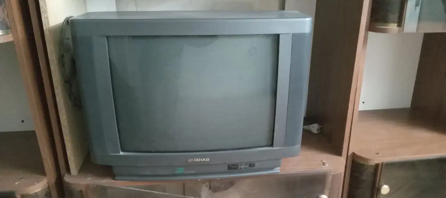تلویزیون ۲۱ اینچ سالم بدون عیب شهاب|تلویزیون و پروژکتور|سمنان, |دیوار