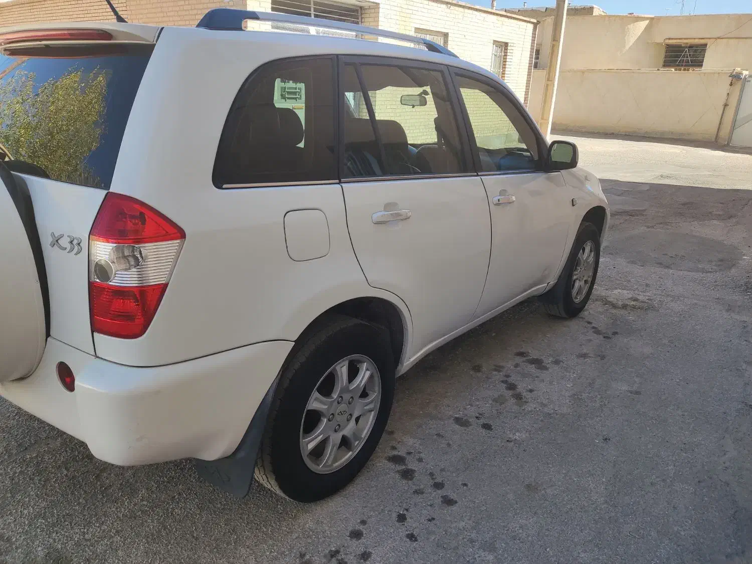 ام وی ام ایکس 33 مدل 91 خونگی|خودرو سواری و وانت|آباده, |دیوار