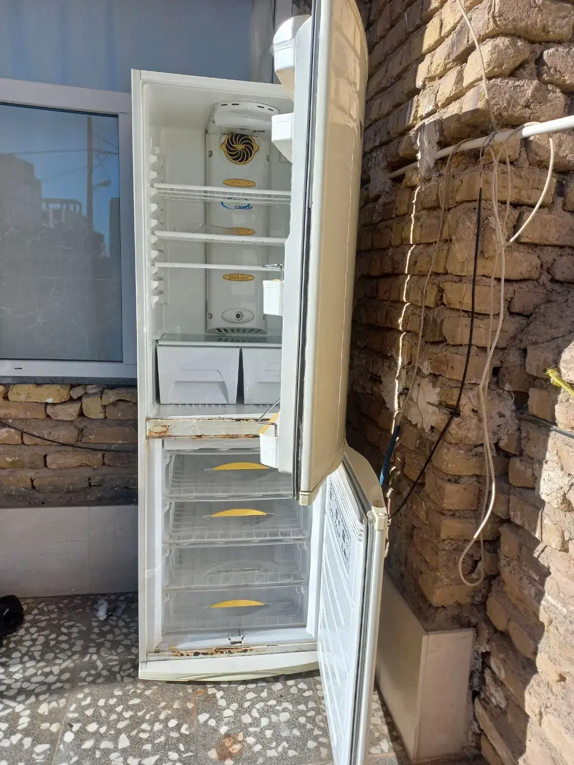 یخچال|یخچال و فریزر|تاکستان, |دیوار