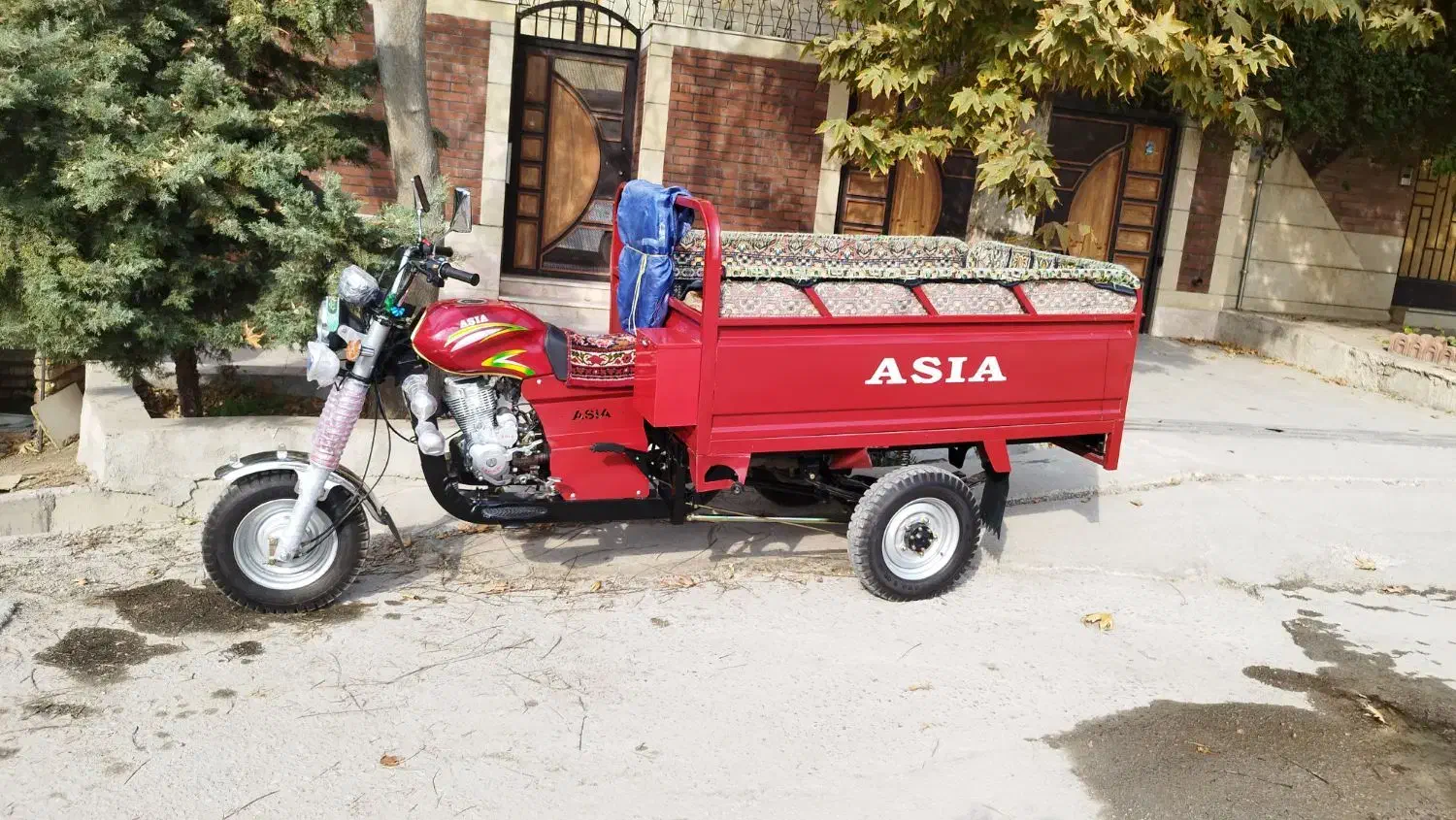 موتور سه چرخ 250 سی سی|موتورسیکلت|خرم‌آباد, |دیوار