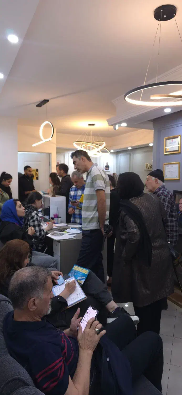 بازاریاب دندانپزشکی|استخدام بازاریابی و فروش|تهران, مهران|دیوار