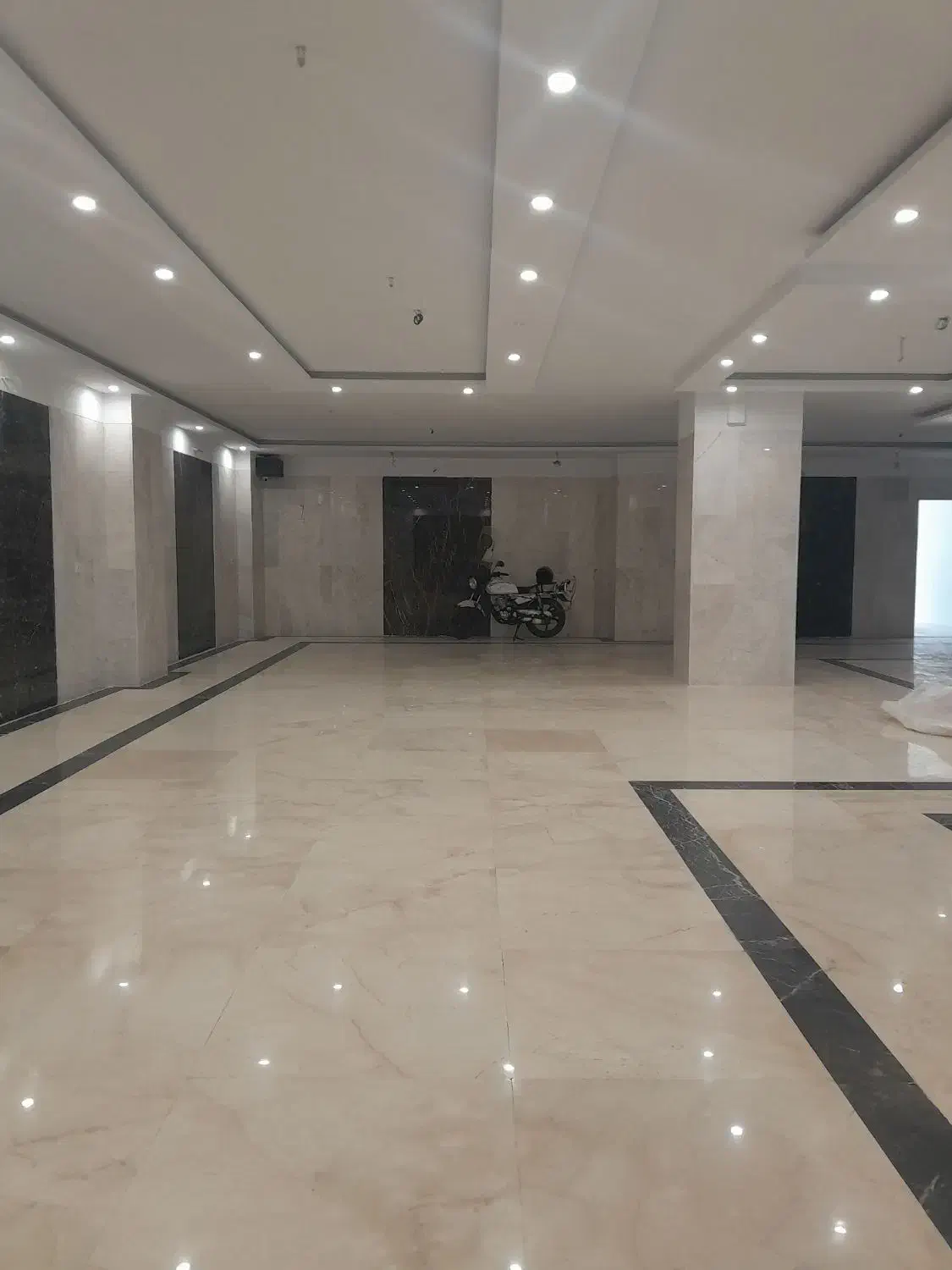 فریدافشار ۱۱۰ متر فول امکانات