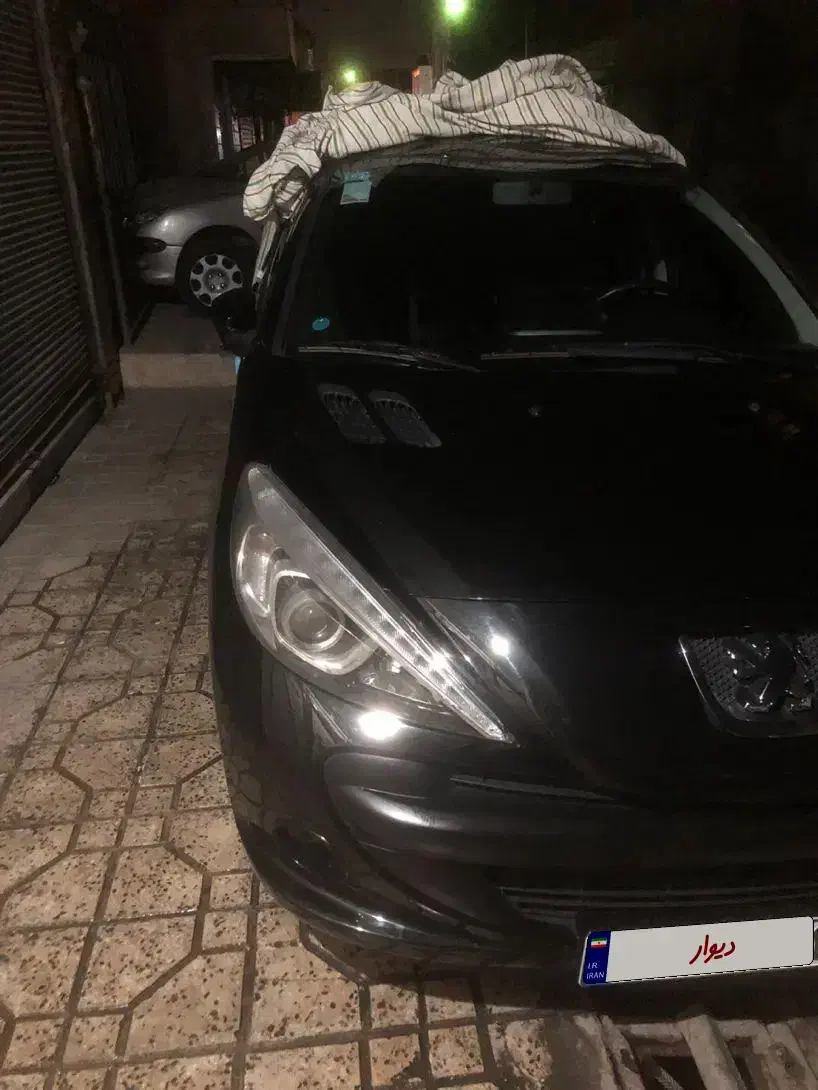 پژو 207پاناراما مشکی|خودرو سواری و وانت|باقرشهر, |دیوار