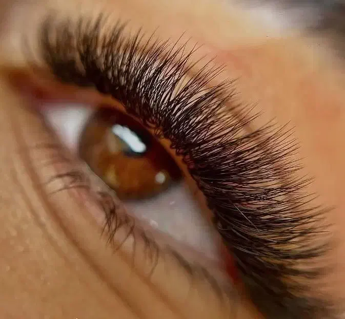 اکستنشن مژه و مو.کاشت مژه. لیفت و لمینت مژه|خدمات آرایشگری و زیبایی|اصفهان, پوریای ولی|دیوار