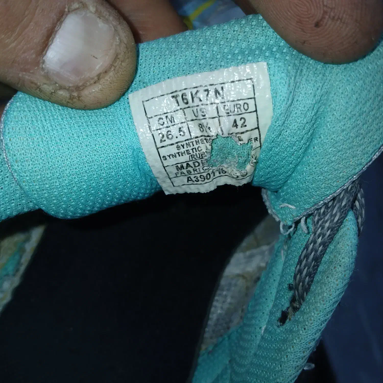 کتونی آدیداس و آسیکس رنگ خاص سایز 42|کیف، کفش، کمربند|قم, چهار مردان|دیوار