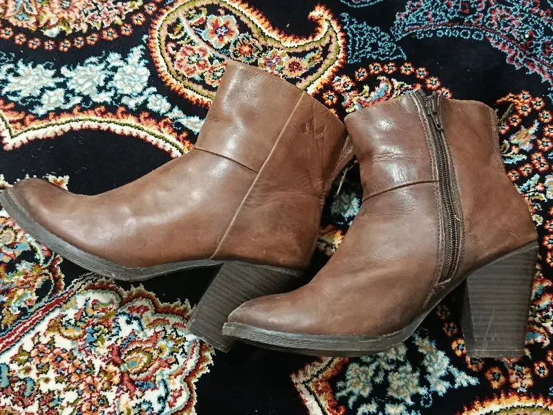 نیم بوت|کیف، کفش، کمربند|کوهدشت, |دیوار