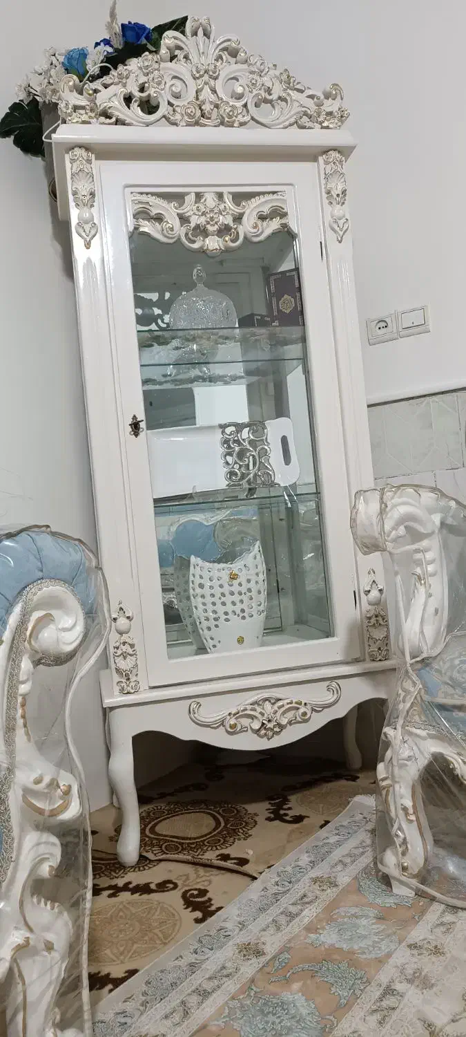 ویترین بوفه کنسول درحد نو|بوفه، ویترین، کنسول|قم, علی آباد سعدگان|دیوار