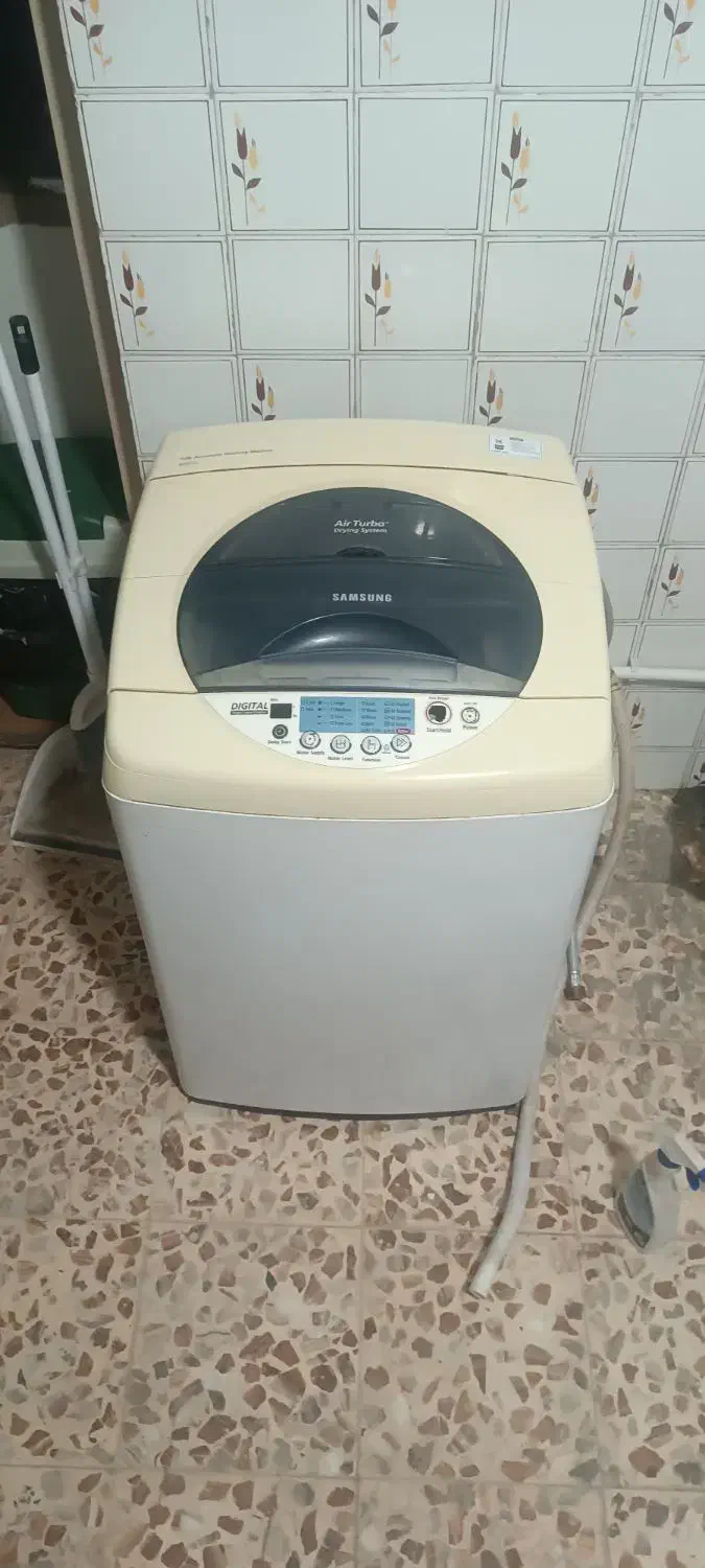 لباسشویی سامسونگ ۶ کیلویی|ماشین لباسشویی و خشک‌کن لباس|شاهین‌شهر, مخابرات (شهید بهشتی)|دیوار