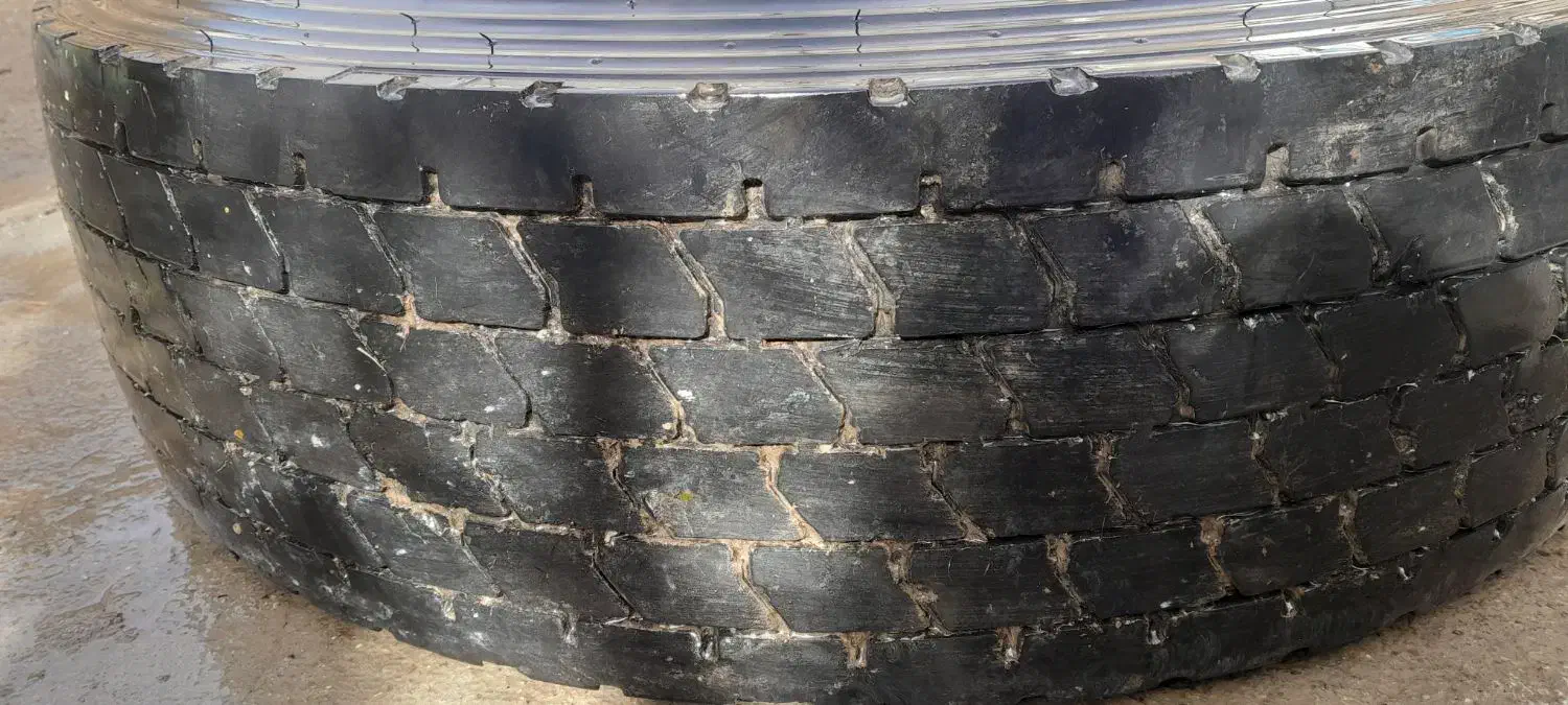 لاستیک تریلی|خودرو سنگین|سیلاخور, |دیوار