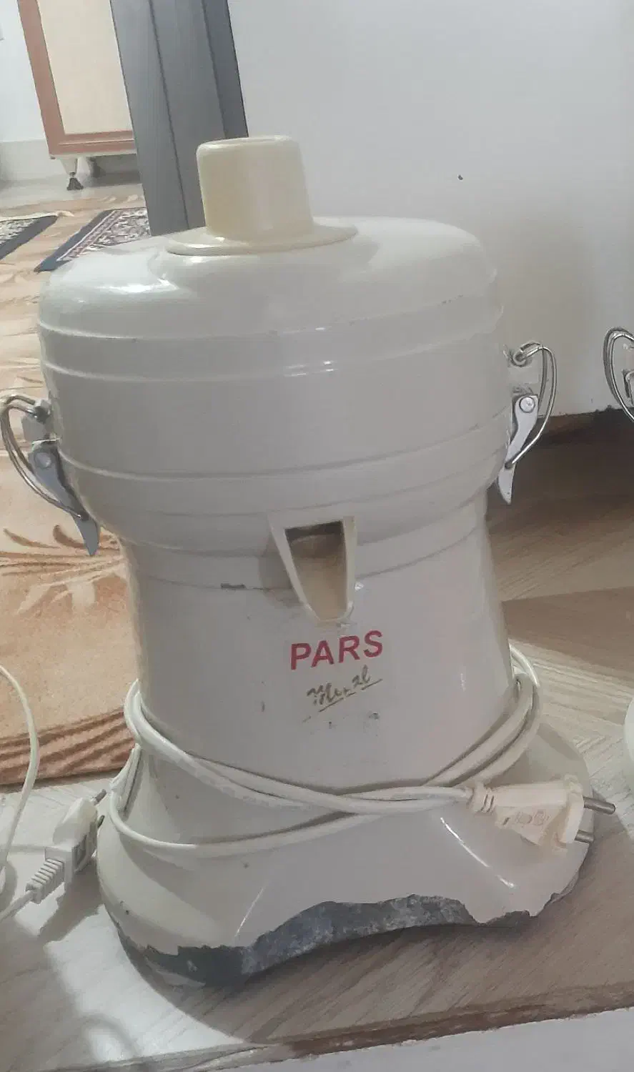 آبمیوه گیر|آبمیوه‌گیر و آب‌مرکبات‌گیر|میاندوآب, |دیوار