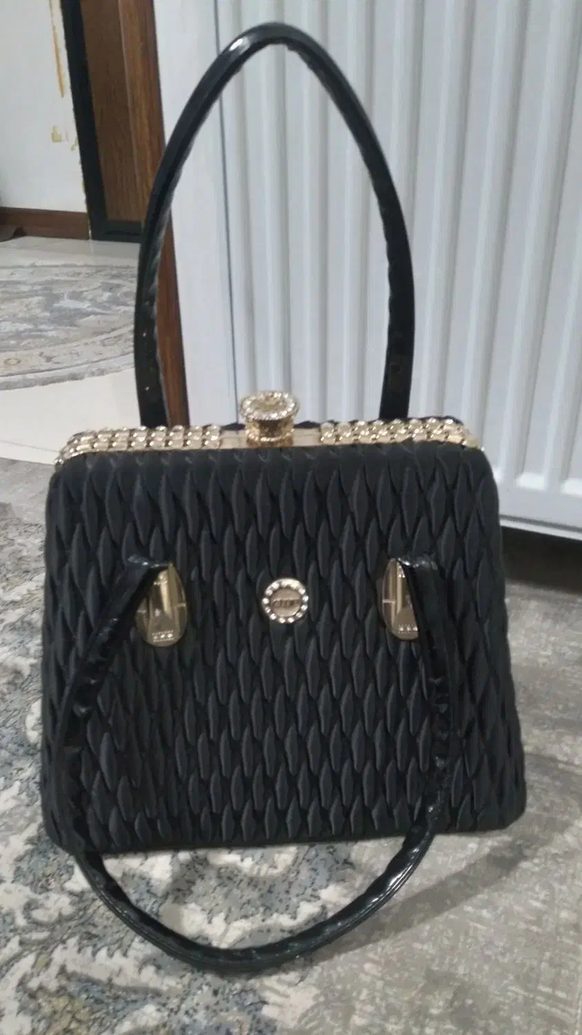 کیف دستی نو|کیف، کفش، کمربند|رباط‌کریم, نصیرشهر|دیوار