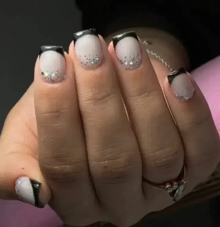 ناخن فقط200 با انواع لاک طرح فقط 200|خدمات آرایشگری و زیبایی|مسجد سلیمان, |دیوار