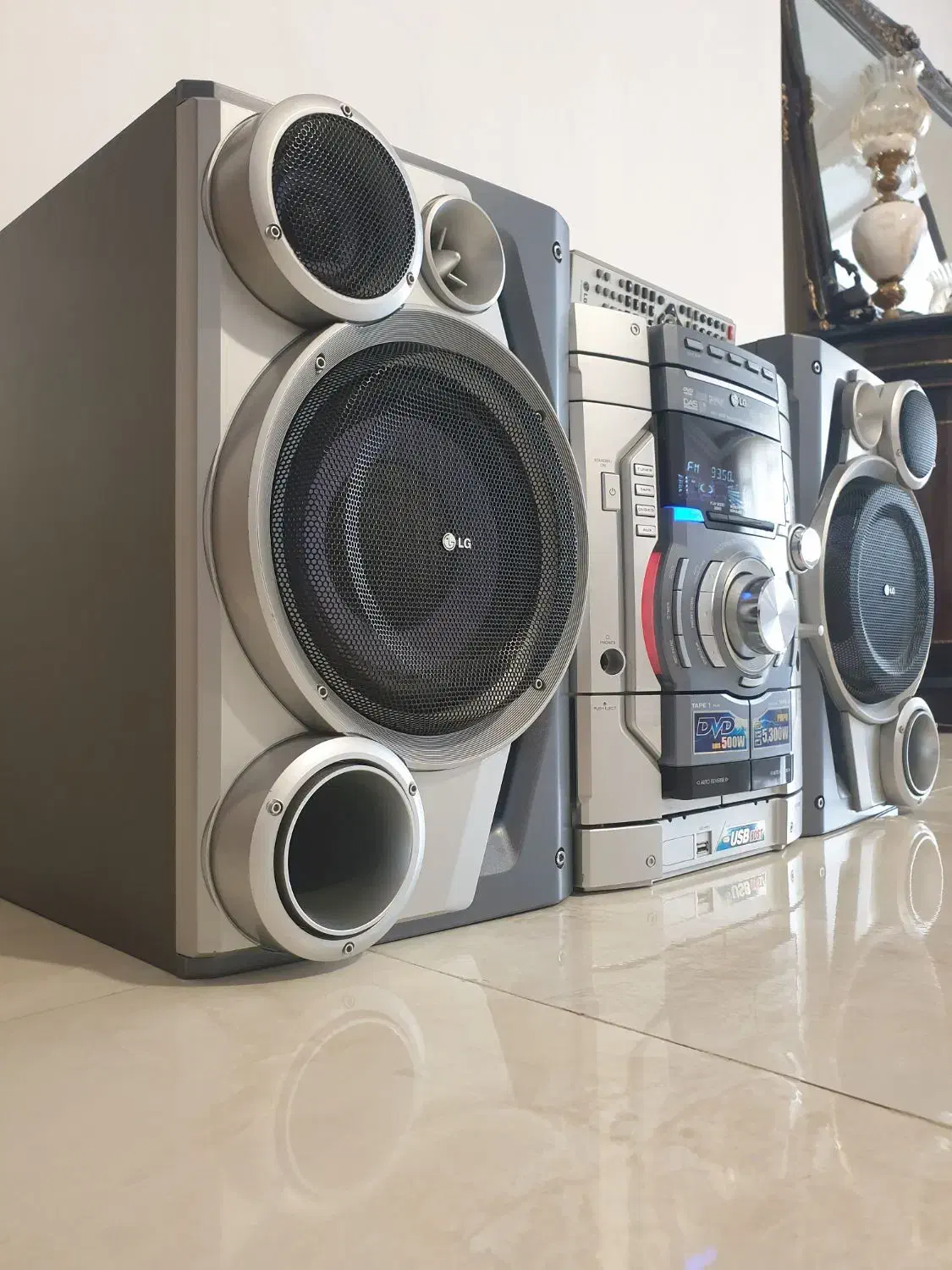 LG مدل KR9200DV|سیستم صوتی خانگی|تبریز, |دیوار