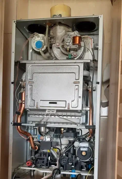 سرویس 0 تا 100انواع پکیج|آبگرمکن، پکیج، شوفاژ|کهریزک, |دیوار