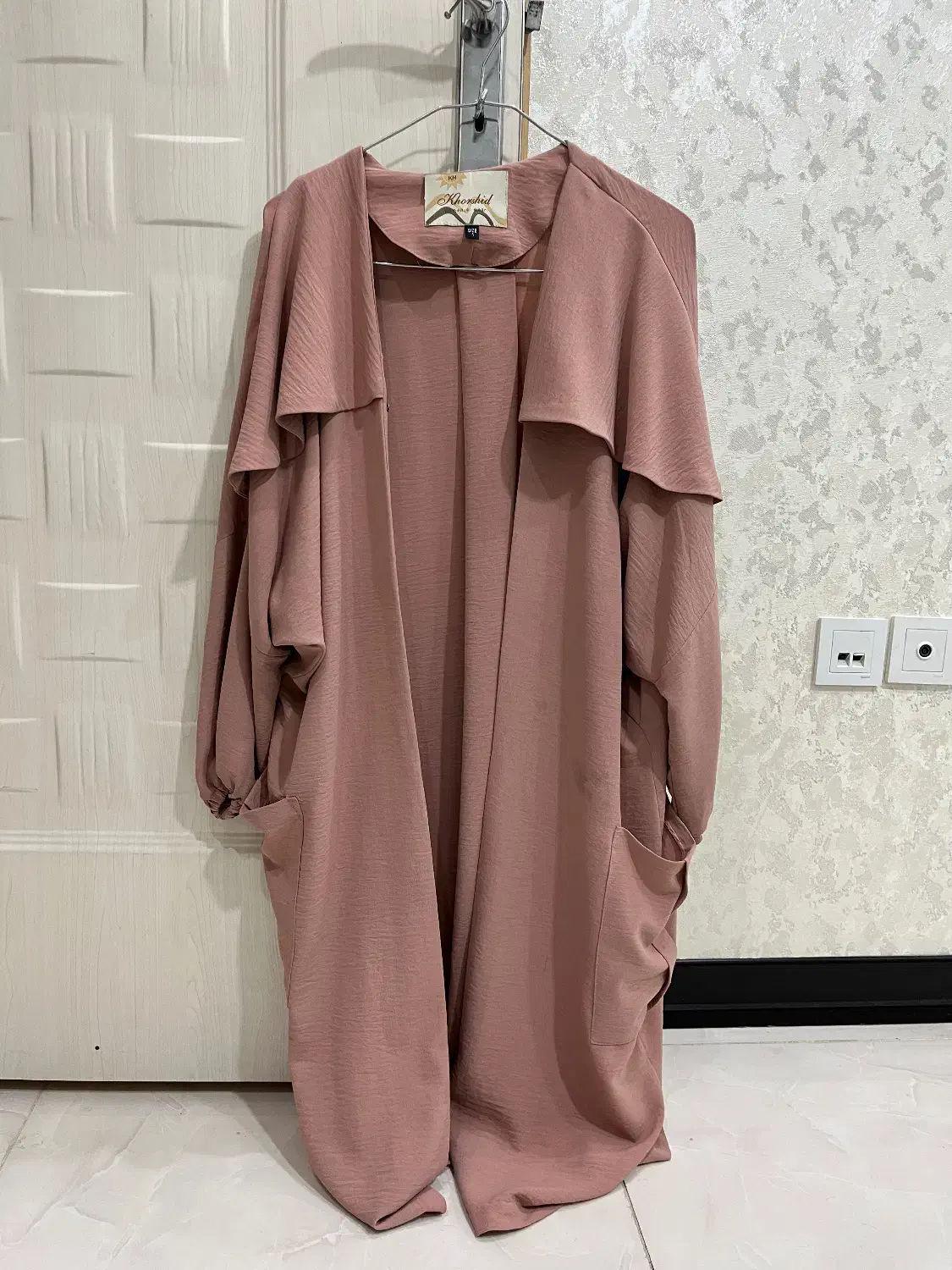 کاپشن و مانتو|لباس|ملایر, |دیوار