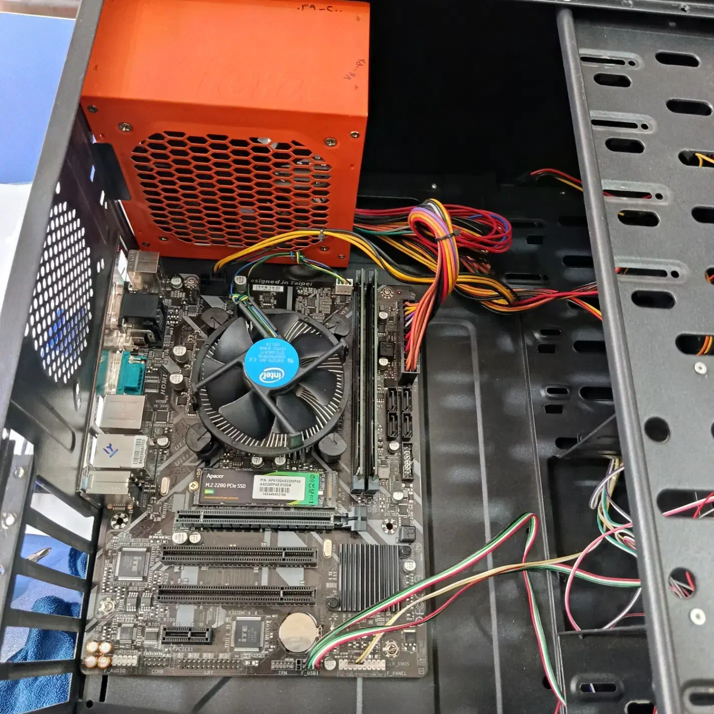 کیس کامپیوتر گیمینگ نسل 8|رایانه رومیزی|ارومیه, |دیوار