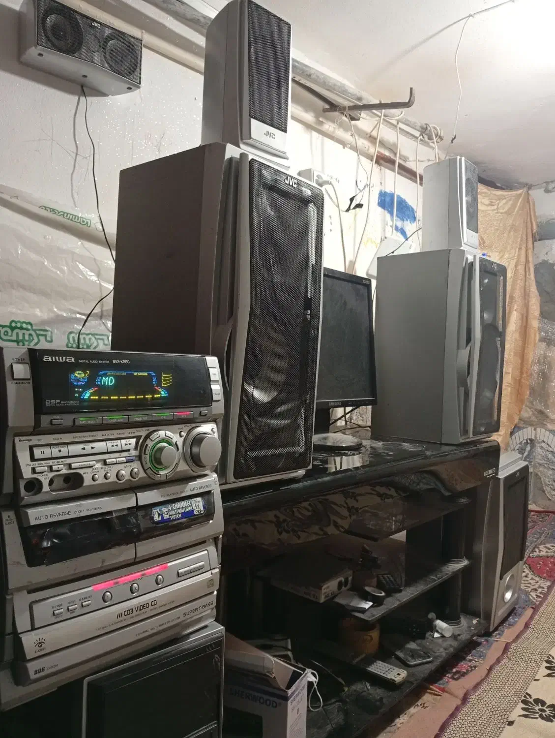 آیوا|سیستم صوتی خانگی|کاشان, باغچه فیض|دیوار