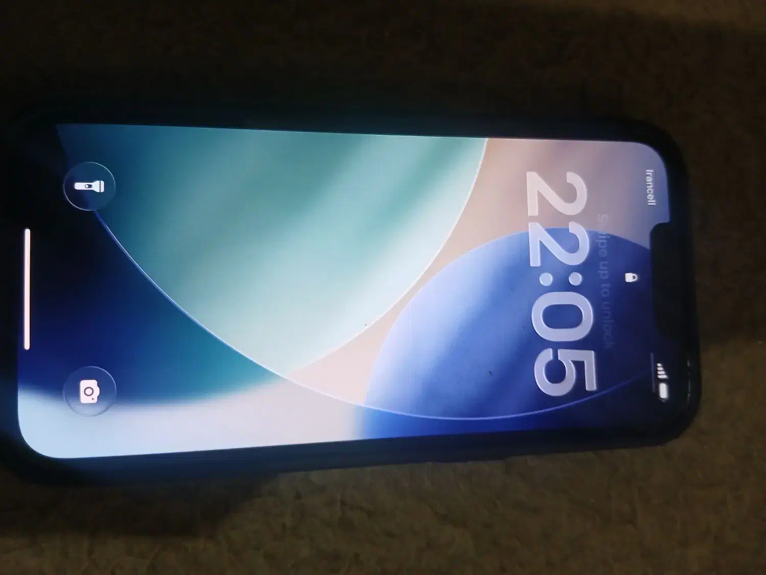 گوشی ایفون ۱۳ معمولی|موبایل|اصفهان, همتآباد|دیوار