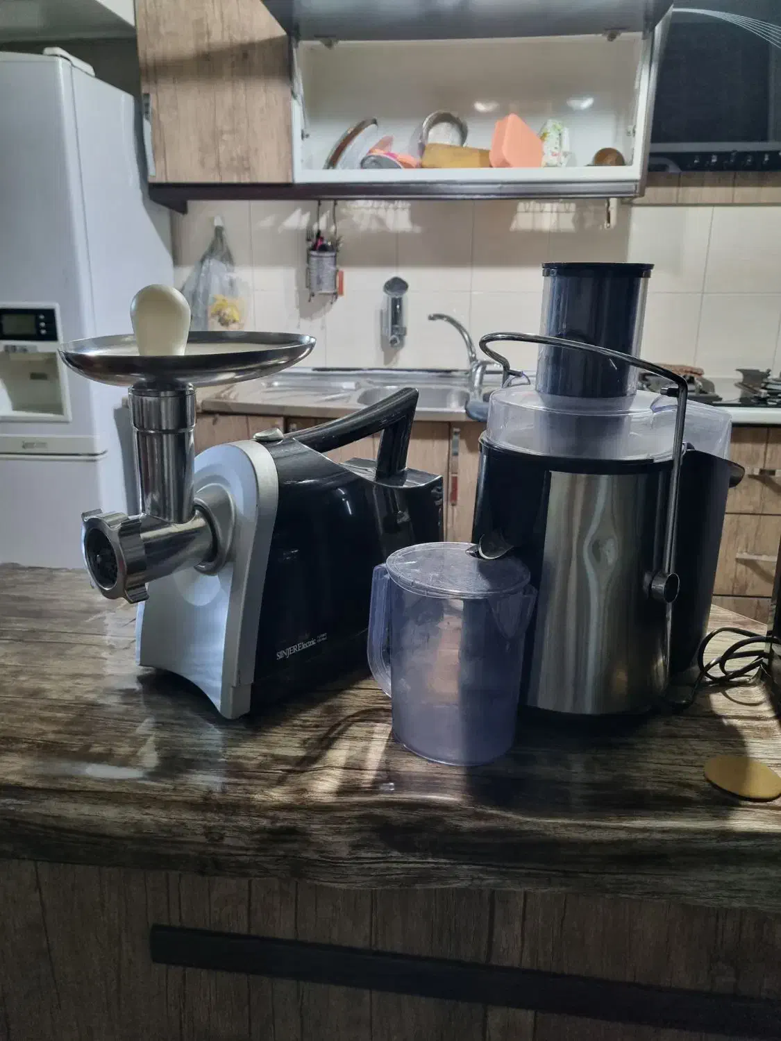 آبمیوه گیری و چرخ گوشت|آبمیوهگیر و آبمرکباتگیر|اراک, |دیوار