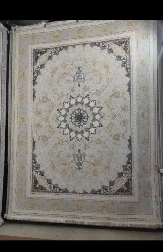 فرش خوشگل مد روز معاوضه هم دارم|فرش|ایلام, |دیوار